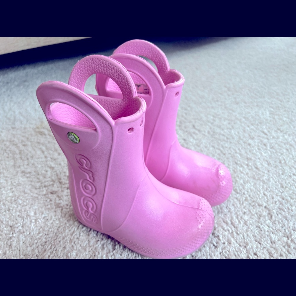 Crocs girls rain boots size 9